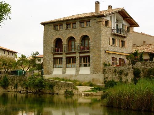 Apartamentos Atostarra