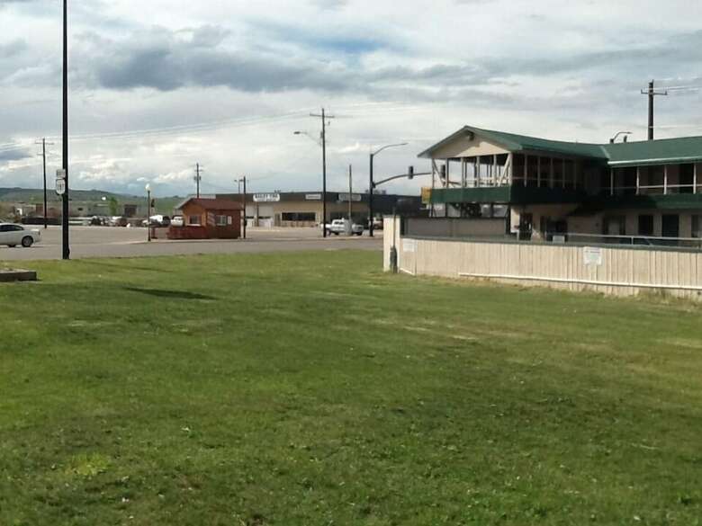 Silver Spur Motel