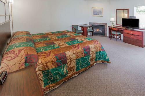 Crown Pacifiq Motel - Depoe Bay