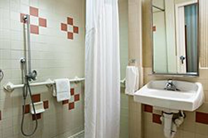 Hotel Holiday Inn Express Langhorne - Oxford Valley