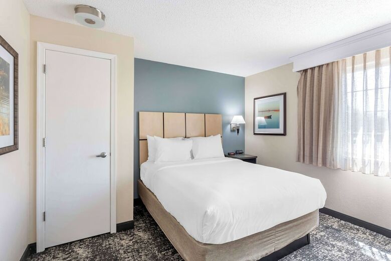 Hotel Candlewood Suites Philadelphia - Willow Grove