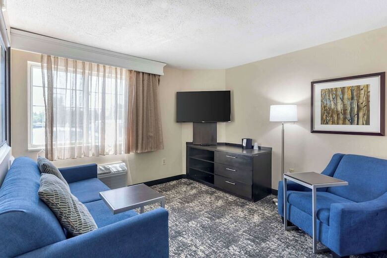Hotel Candlewood Suites Philadelphia - Willow Grove