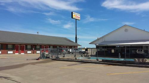 Motel Green Country Inn