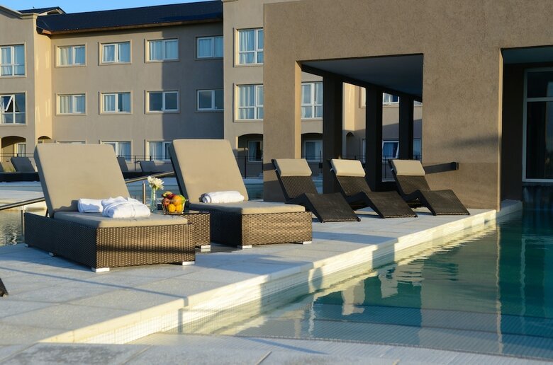 Howard Johnson Hotel Termal Dolores