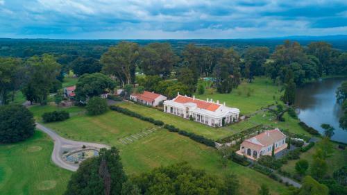 Estancia La Paz Hotel