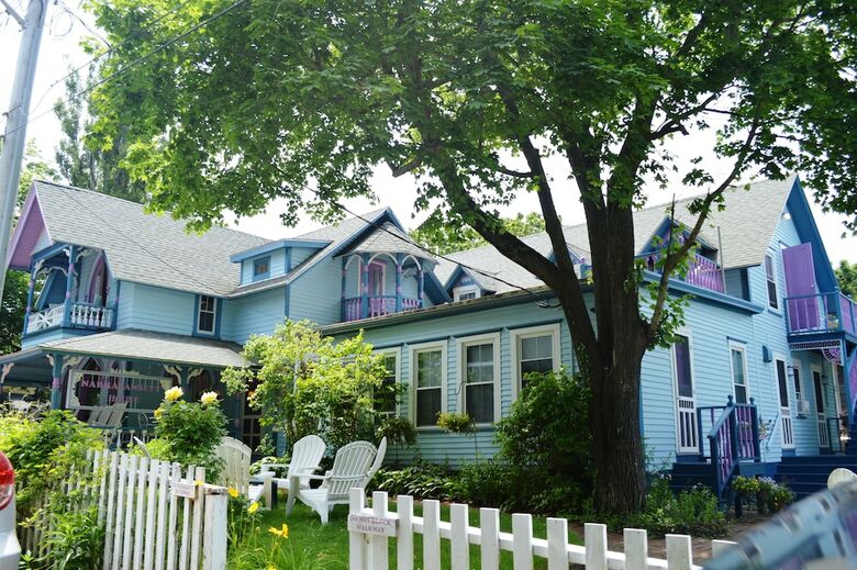 Bed & Breakfast Narragansett House