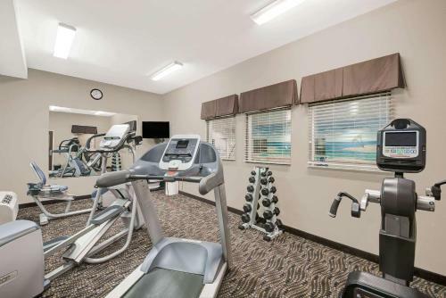 Hotel Microtel Inn & Suites