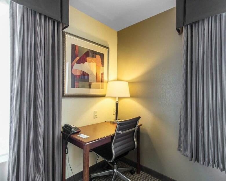 Hotel Comfort Inn & Suites Madisonville