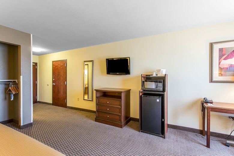 Hotel Comfort Inn & Suites Madisonville