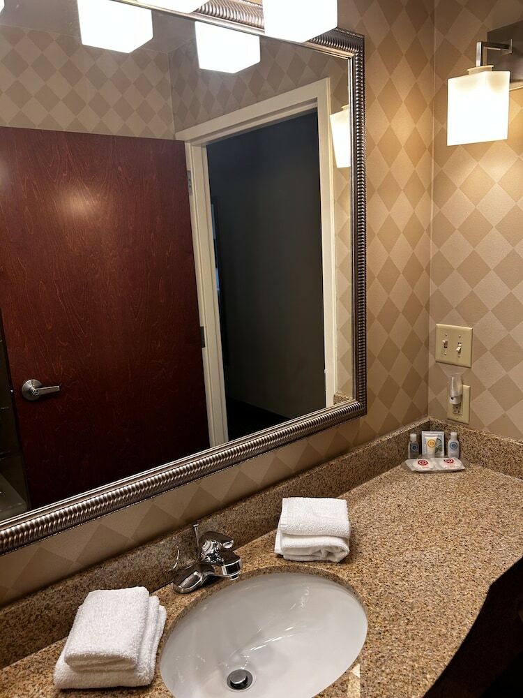 Hotel Comfort Inn & Suites Madisonville