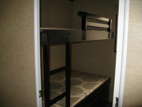 Hotel 2 Bedroom Cottage On Cherry Beach