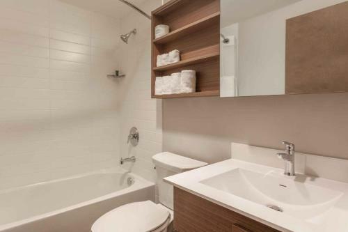 Hotel Microtel Inn & Suites By Wyndham Fort Mcmurray