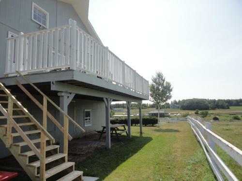 Brackley Beach Hostel
