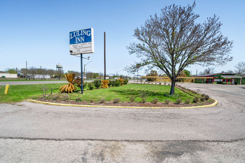 Motel Luling Inn