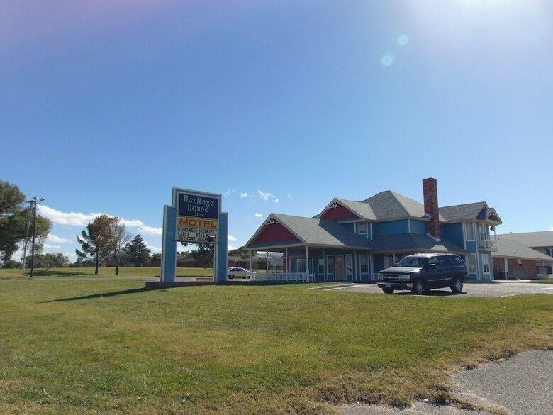 Motel Heritage House Inn