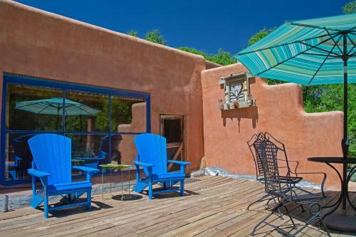 Adobe And Pines Inn Bed And Breakfast
