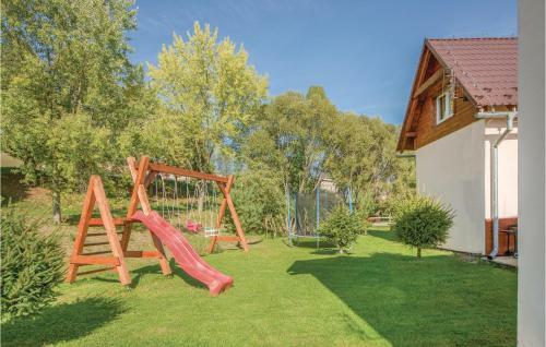 Two-bedroom Holiday Home In Liptovsky Trnovec