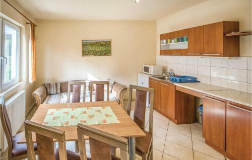 Two-bedroom Holiday Home In Liptovsky Trnovec