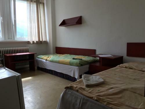 Albergue Penzion Cestar
