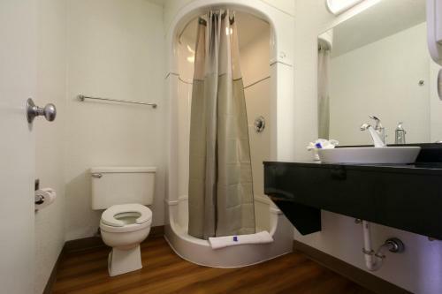 Motel 6 Wells