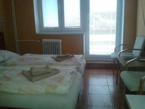 Hostal Garni Hotel Sonata