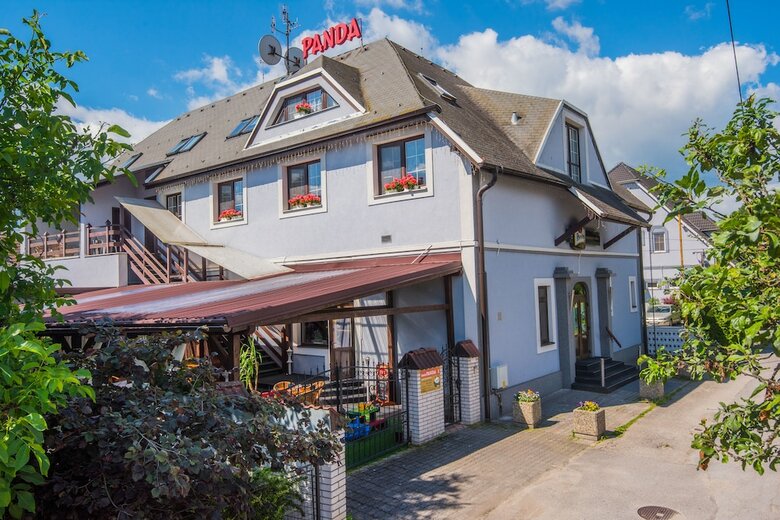Hostal Penzion Panda