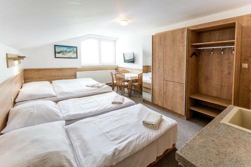 Hostal Penzi�n ?u?tiak