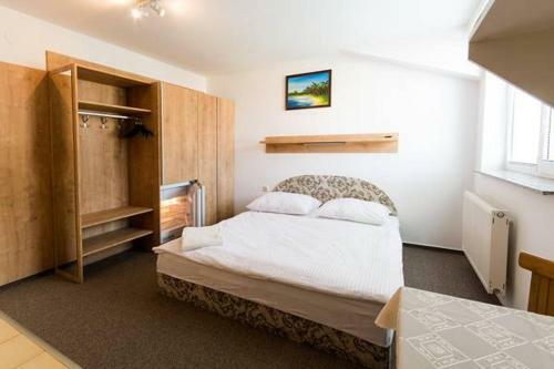 Hostal Penzi�n ?u?tiak