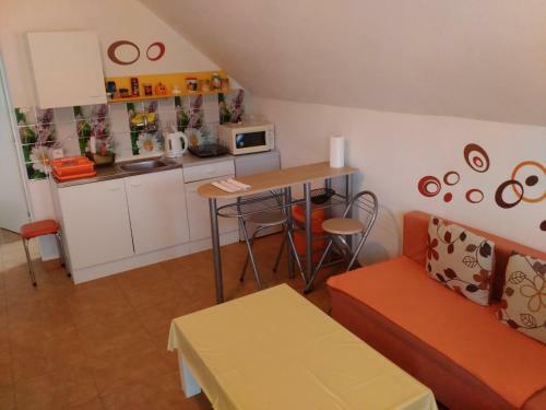 Apartamento Penzi�n Anika