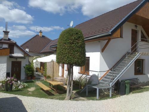 Apartamento Penzi�n Anika