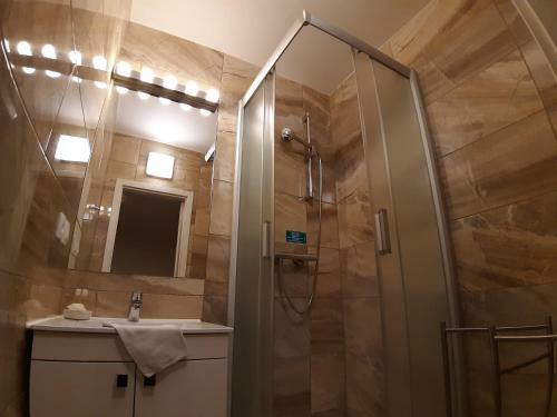 Hostal A7 Apartments