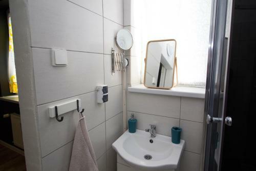 Nitra Glycerin Hostel