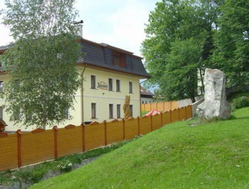 Hostal Penzion Altendorf