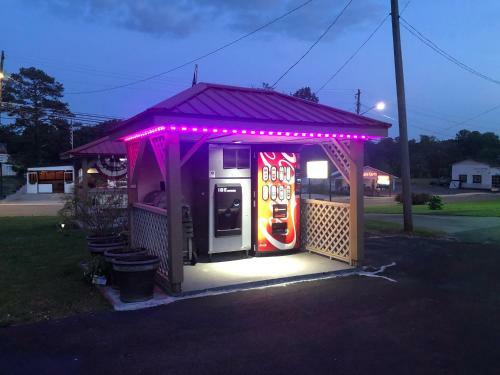 Motel Ellijay Inn