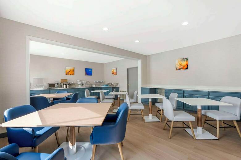 Hotel Holiday Inn Express Kendallville
