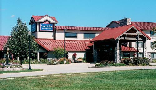 Hotel Americinn Lodge And Suites - Oswego