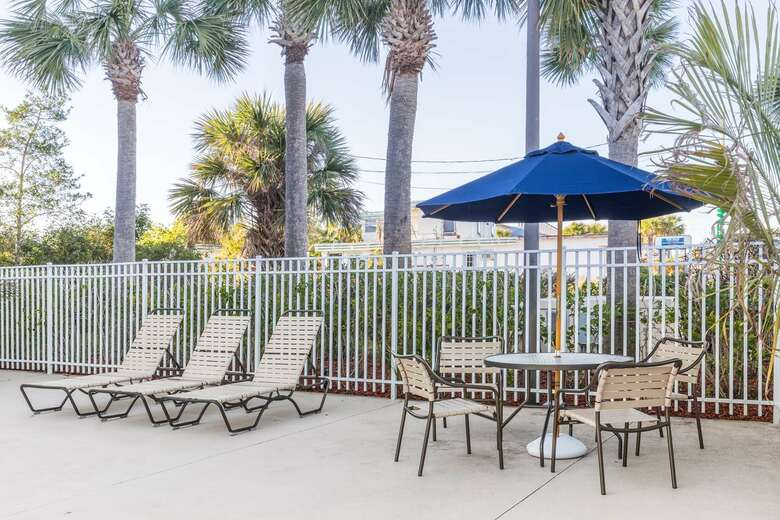 Best Western Plus Sebastian Hotel & Suites