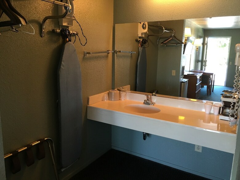 Motel Applegate Inn