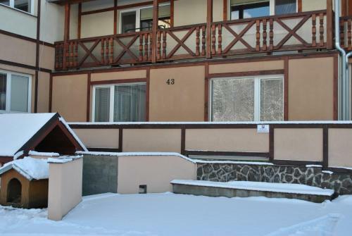 Apartmanovy Dom Slavkov