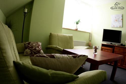Hotel Penzion Saris Park