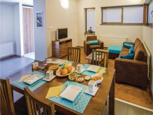 Two-bedroom Apartment In Stary Smokovec