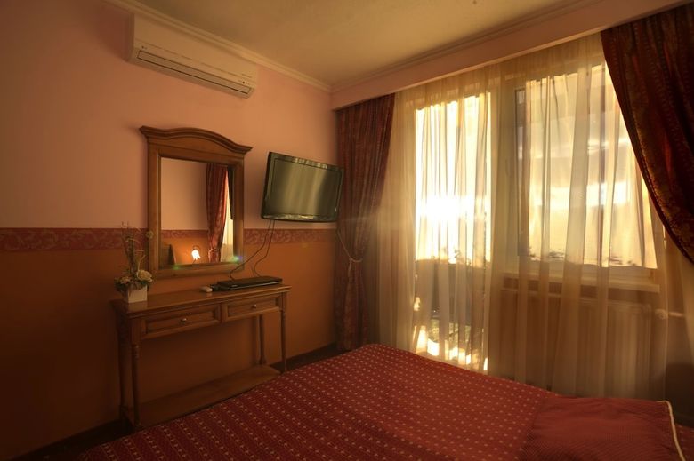 Grand Boutique Hotel Sergijo