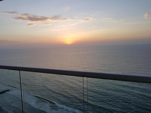 Apartamento Palmetto Beach 3004