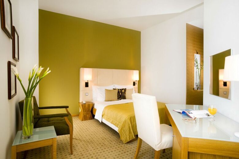 Astoria Design Hotel