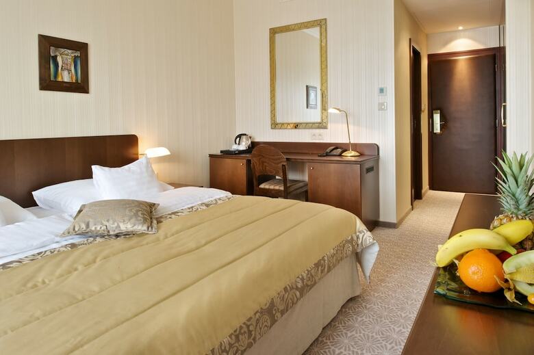 Hotel Devin