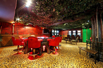Kongo Hotel & Casino