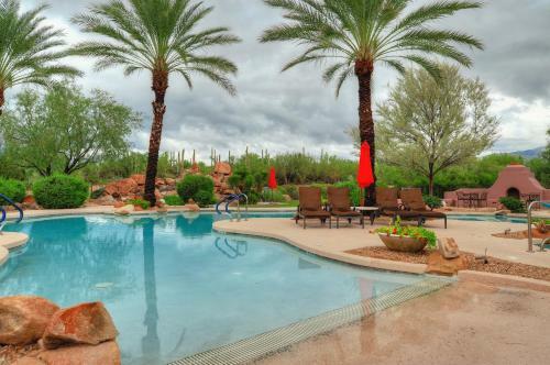 Hotel Rancho Manana Resort