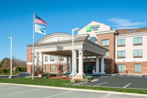 Holiday Inn Express Hotel & Suites Tappahannock