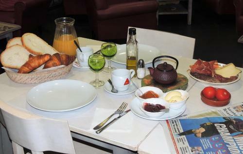 Hostal Can Massot