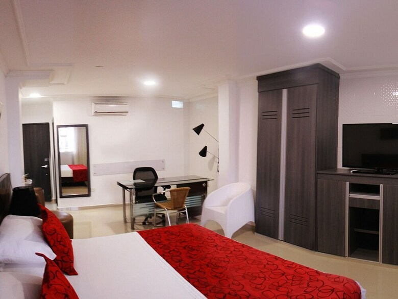 Hotel Torre Mar